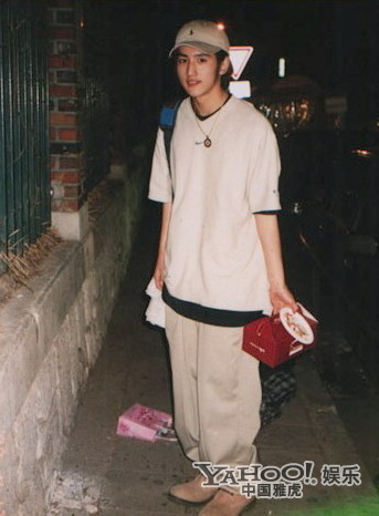 另一个波琳家的女孩